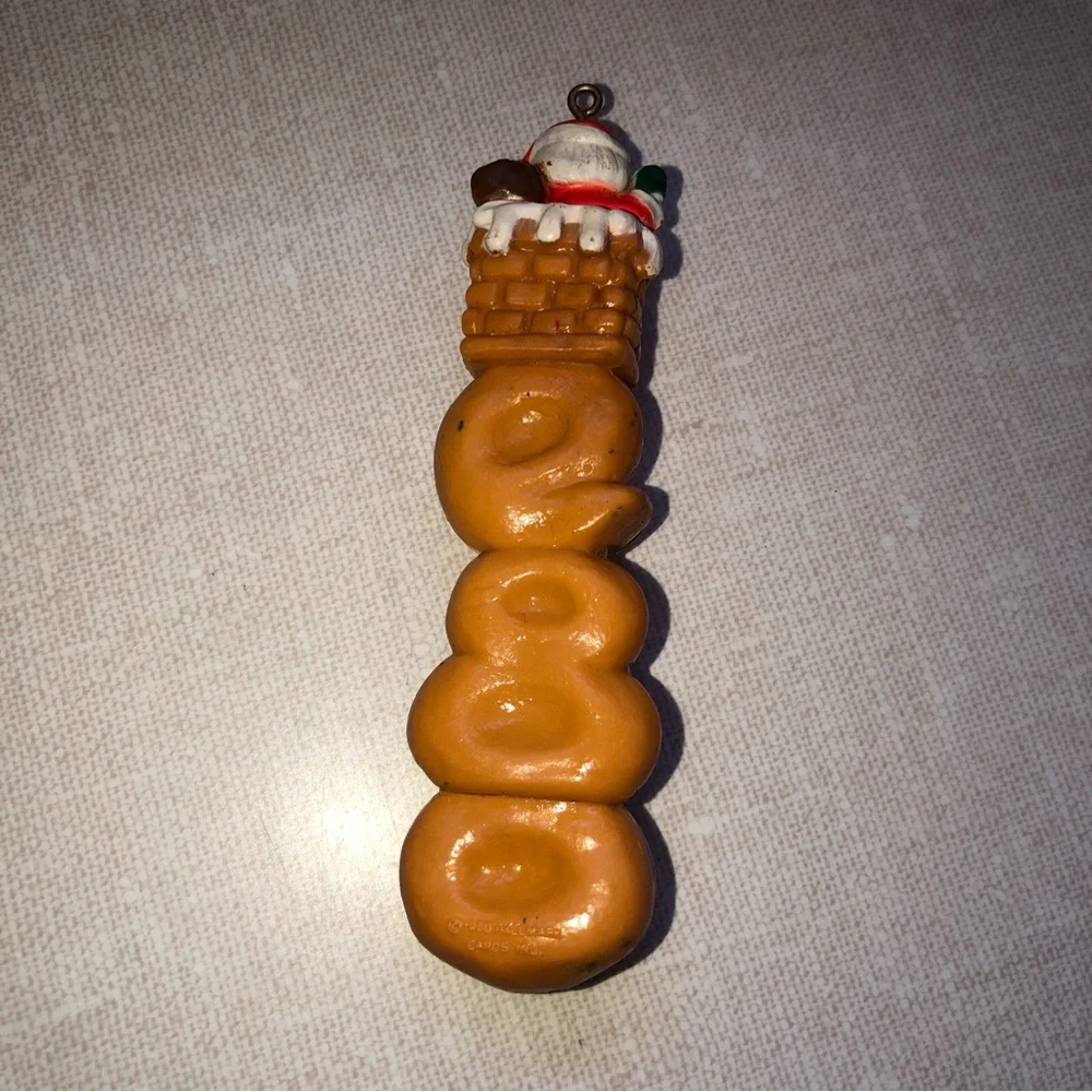 Vintage‎ Hallmark 1980 Santa Claus Chimney Christmas Tree Ornament
